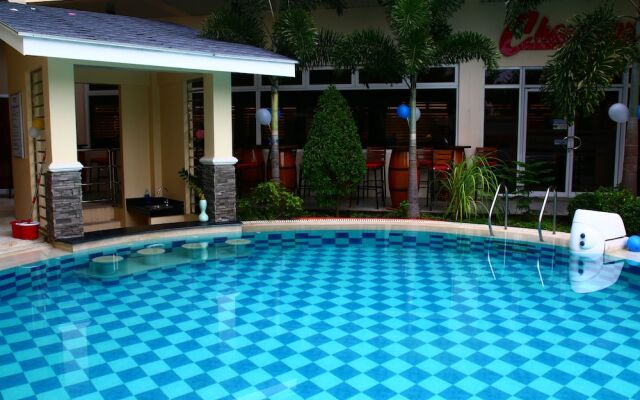 Brownwood Resort & Hotel