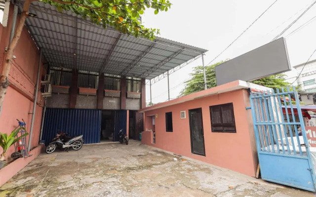 Wisma Basco Syariah by OYO Rooms