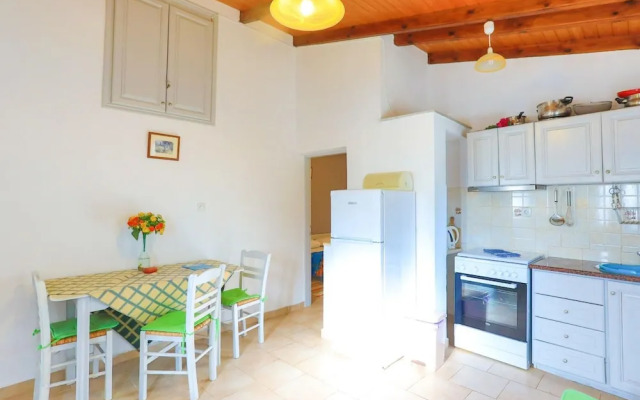 Villa Sevi in Loggos