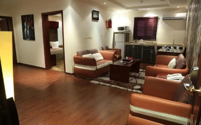 Safwat Al Amal Suites - Caters to Families