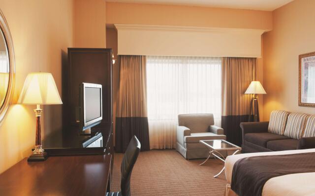 DoubleTree by Hilton Chicago O'Hare Airport - Rosemont