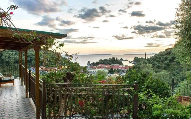 Enetiko Resort Hotel