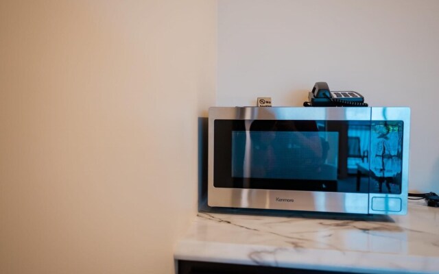 1 Bedroom Lake View Villa - Unit 308