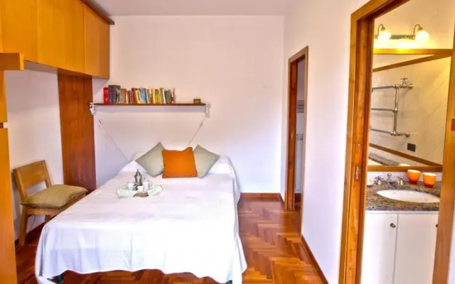 Regina Margherita Halldis Apartment