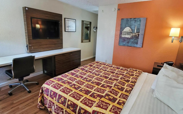 Studios & Suites 4 Less Charlotte