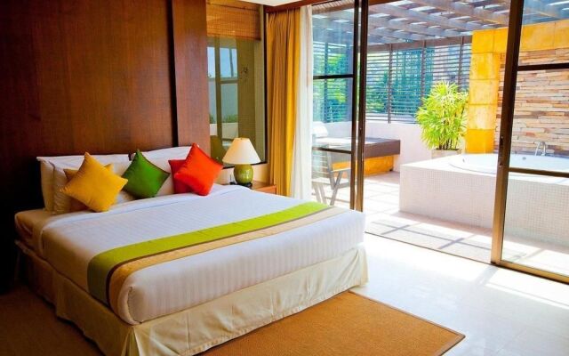 ZEN Premium Prachanukroh Patong Beach