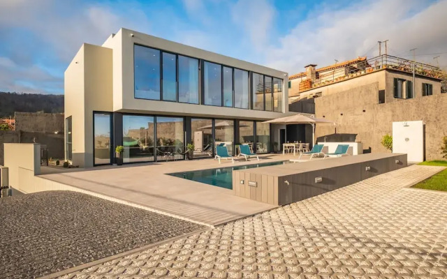 Villa Elysian Oasis by Madeira Sun Travel