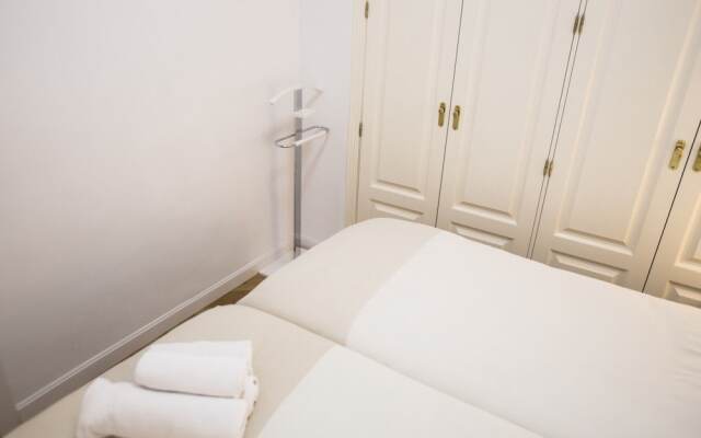 Forever Young Apartments Caballero