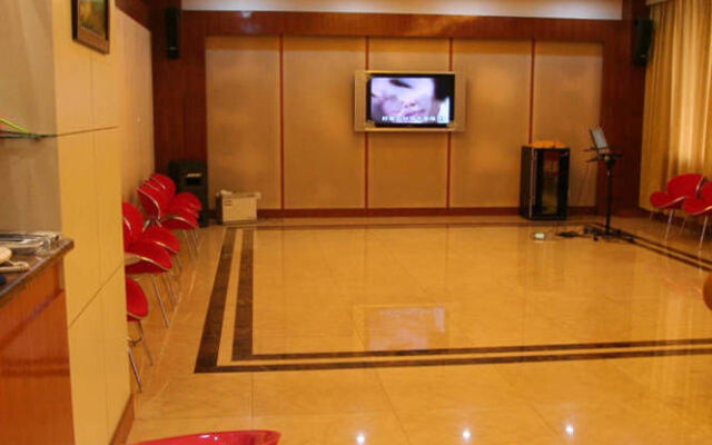 Shandong Yizheng Hotel