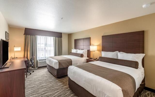 Cobblestone Hotel & Suites – Stevens Point