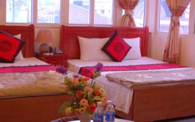 Hanoi Rose Hotel