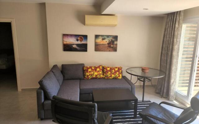 Apartment 150 m to Beach in Yeni Iskele