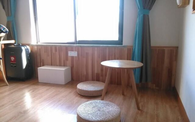 Niaoshanming Theme Inn