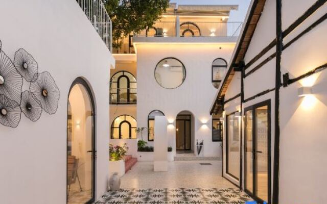 Shanghai Zuoxi Holiday Villa