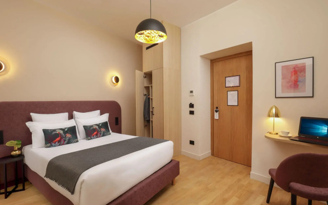 9Hotel Cesari