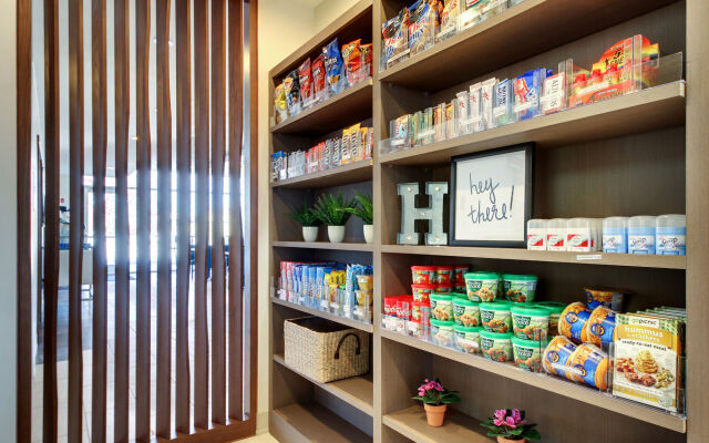 Holiday Inn Express & Suites Galesburg by IHG