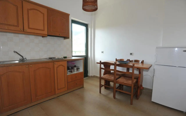 Kantaros Apartments