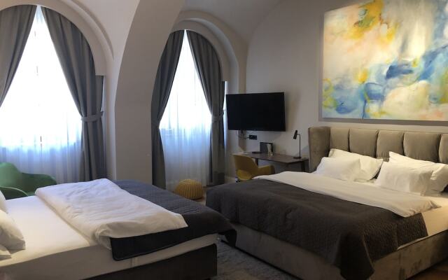 Boutique hotel Tvrda