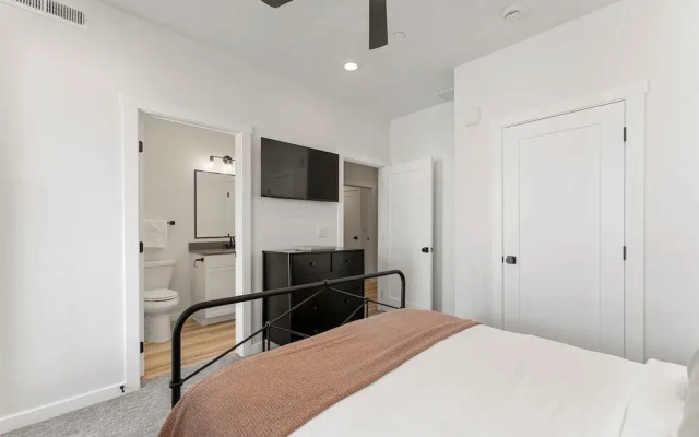 Sand Cove Retreat 5 Bedroom Townhouse