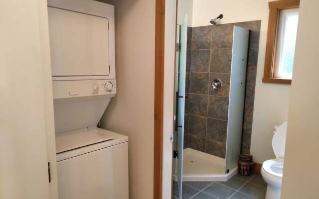 The Cabin at Moon Dance