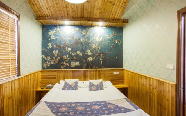 Wuzhen Times Town Theme Inn