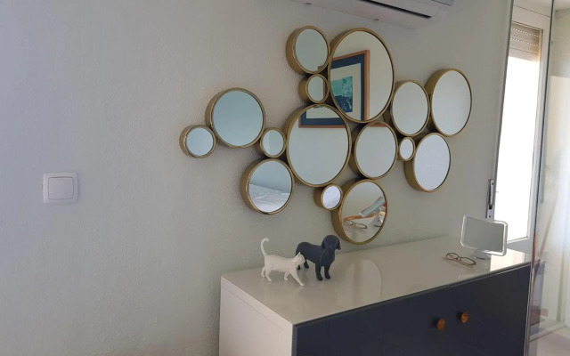 Turquoise Turtle Apartment - with seaview and A/C