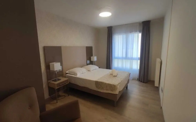 Zenao Appart Hôtel Fréjus