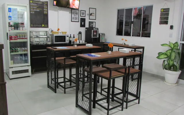 FlyNow Studios: Aeroporto, SP Expo e Metrô