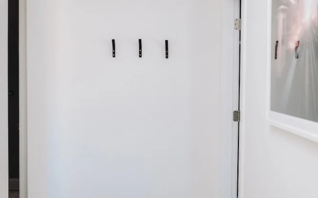 The Neighborhood Hotel - Lincoln Park