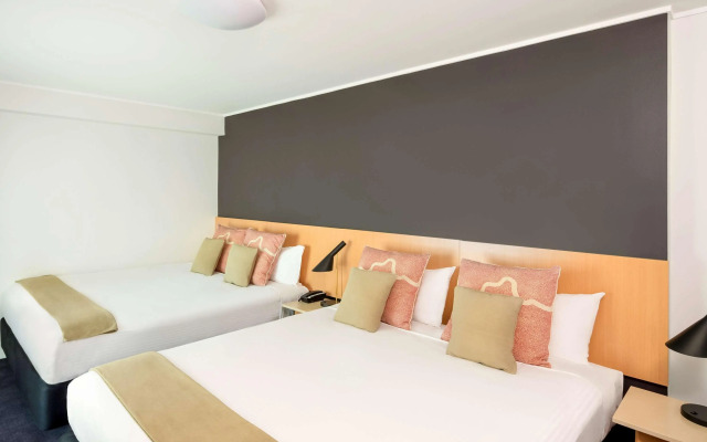 ibis Sydney World Square