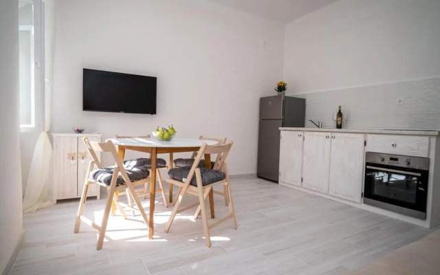 Max suite
