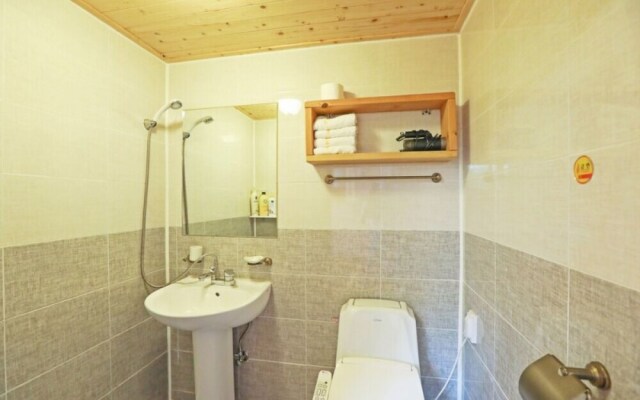 Jeonju Hanok Sukbak Cheheomgwan Pension