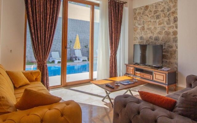 Villa Patara Titanik