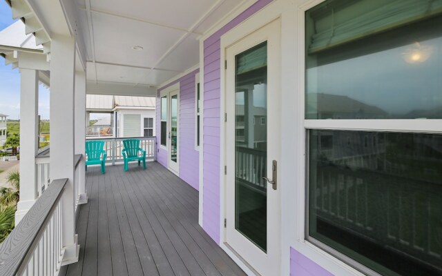 The Conch Castle 5 Bedroom Home