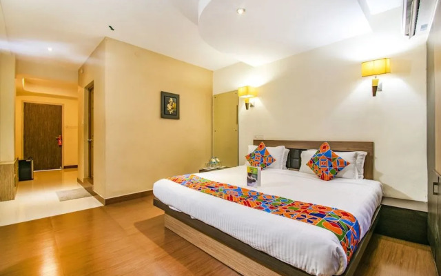 FabHotel Empire Grand Suites Ernakulam