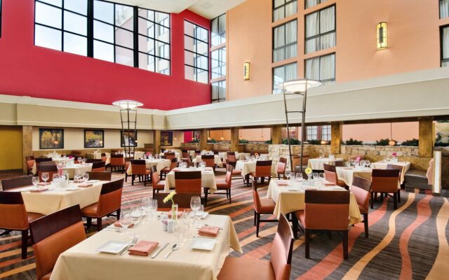 Crowne Plaza Denver International Airport