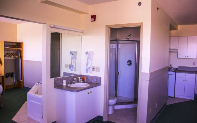 Howard Johnson Strathmore