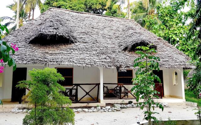 Menai Bay Beach Bungalows