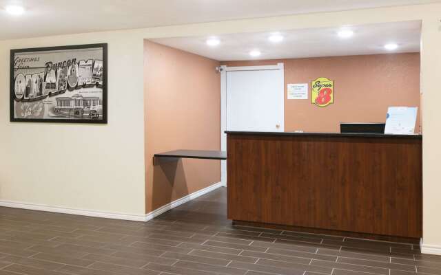 Super 8 by Wyndham Duncan