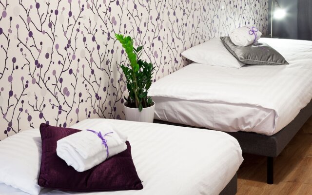 Blooms Boutique Hostel