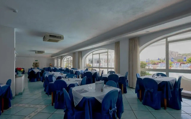 Hotel Parco Cartaromana