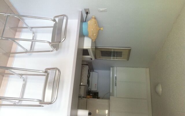 Green Island Apartments - Ocean Tower