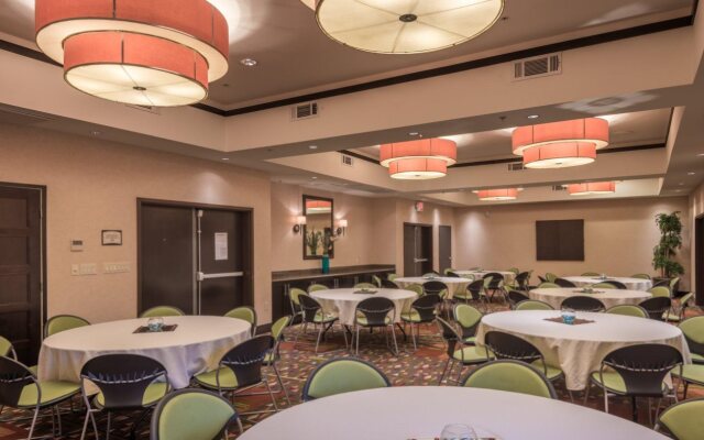 Staybridge Suites DFW Airport North by IHG