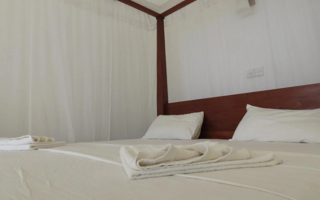 Mountain Wave Hotel and Surfshop