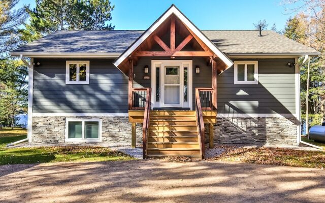 Rosie's Retreat - 4 Br Home