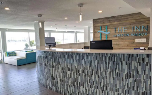 Inn on Destin Harbor, an Ascend Collection Hotel