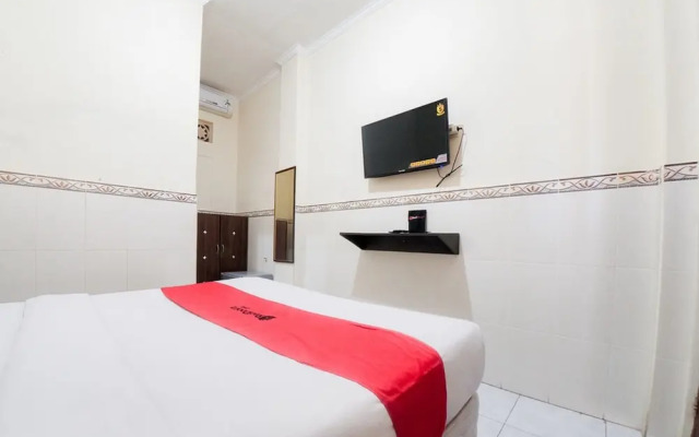 RedDoorz @ Rabasta Kuta Residence