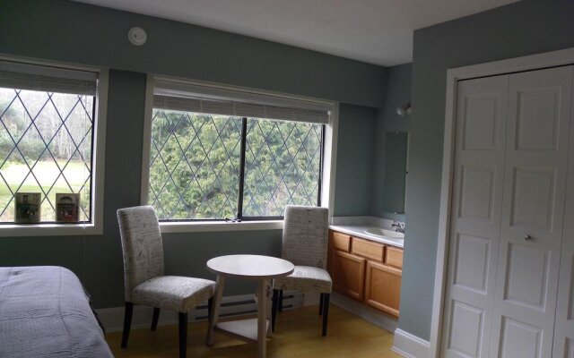 Elizabeth Manor Bed And Breakfast