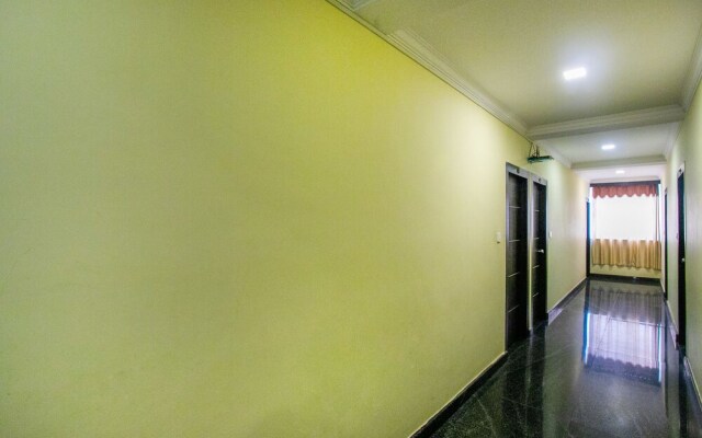 OYO 5641 Hotel Corporate Park Inn