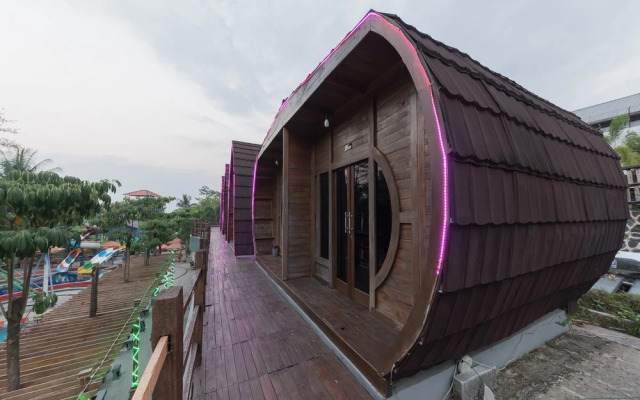 RedDoorz Resort @ Cianjur City Park